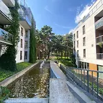 Ann Apartament Nadmorski Dwor